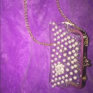 Clear Pearl Purse